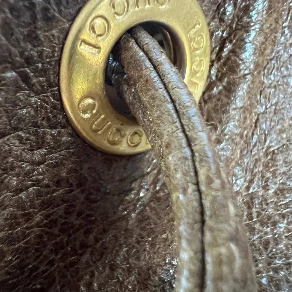 Vintage Gucci Bucket Bag - Picture 9 of 10